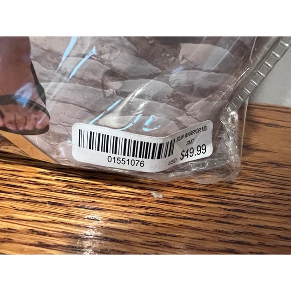 Spirit Halloween Sun Warrior Adult Costume Tunic Arm Gauntlets Belt Headpiece M‎ - Picture 4 of 6